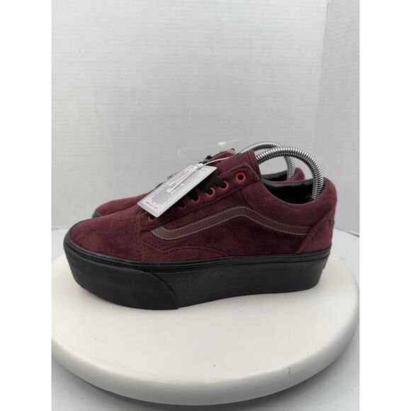 Vans Disney x Old Skool Stackform Womens 7.5 Poison Apple Burgundy Velvet Shoes - Picture 1 of 10